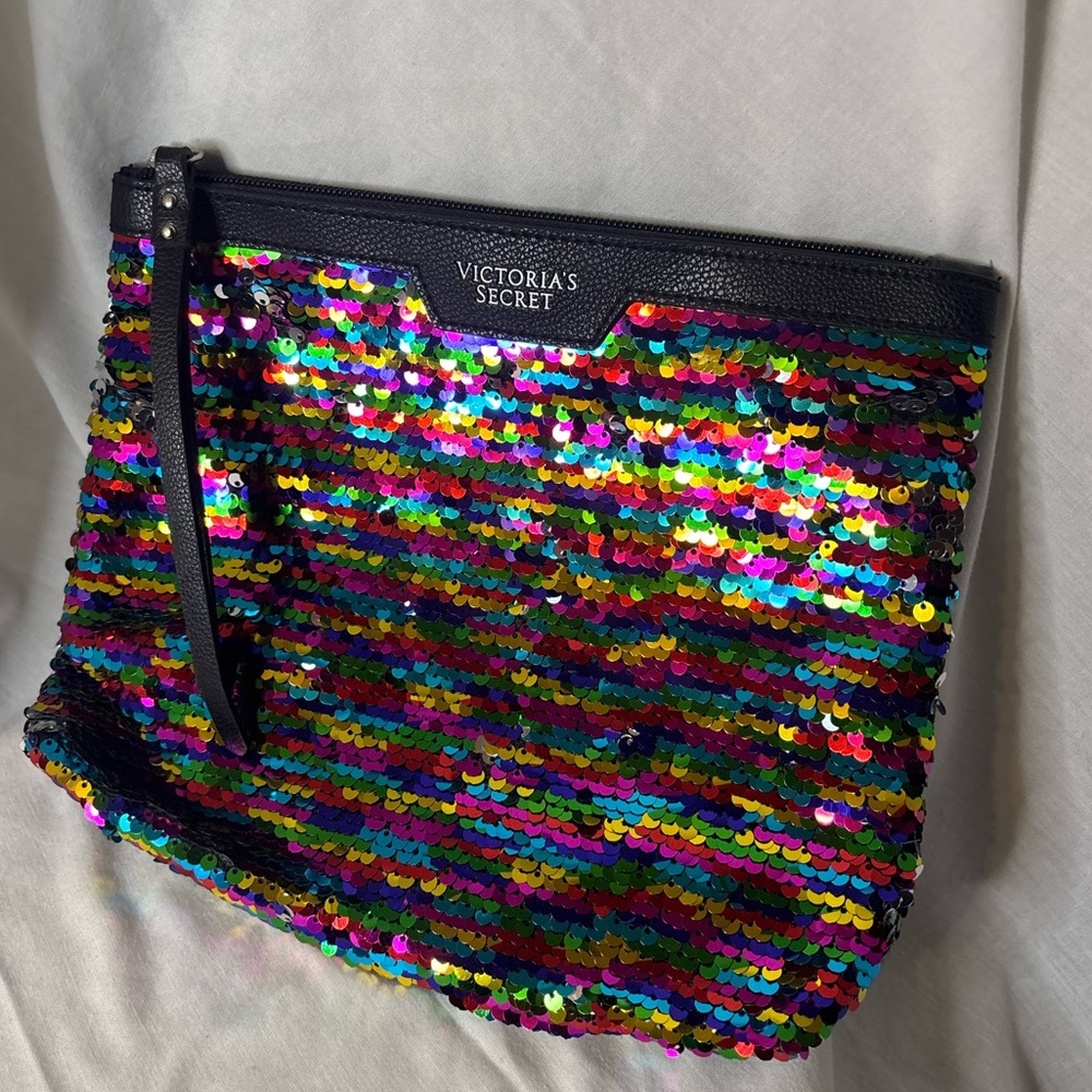 Set of 2 PINK Victoria's Secret Multicolor and Ipsy Gold Sequin Clutch Set- GUC - Picture 10 of 16